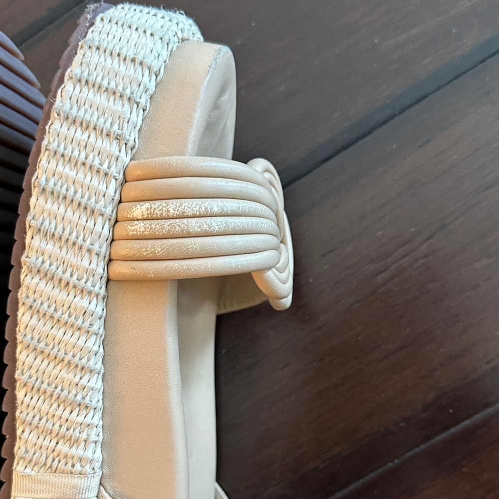 Alexandre Birman Vicky Nude Platform Sandals With… - image 7